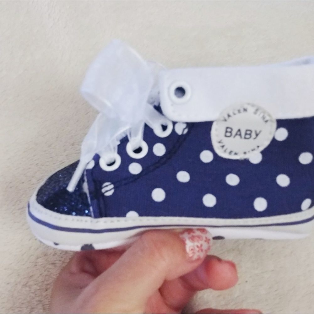 Blue Pok-a-dot Shoes  